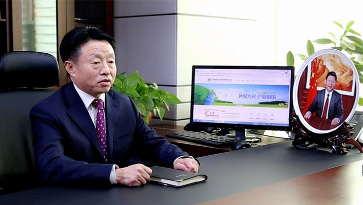 陕西省人大常委会环资工委副主任、陕西PNG电子集团董事长、党委书记  熊良虎.jpg